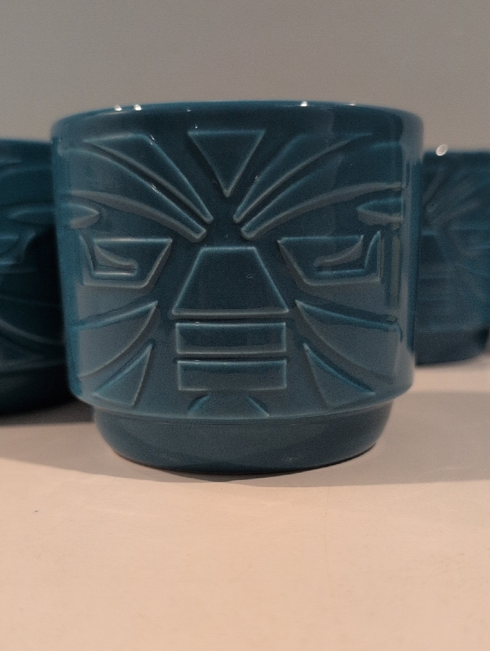 Set Of Six Ceramic Cruzan Rum Stackable Turquoise Tiki 10 Ounce Mugs - Picture 5 of 16